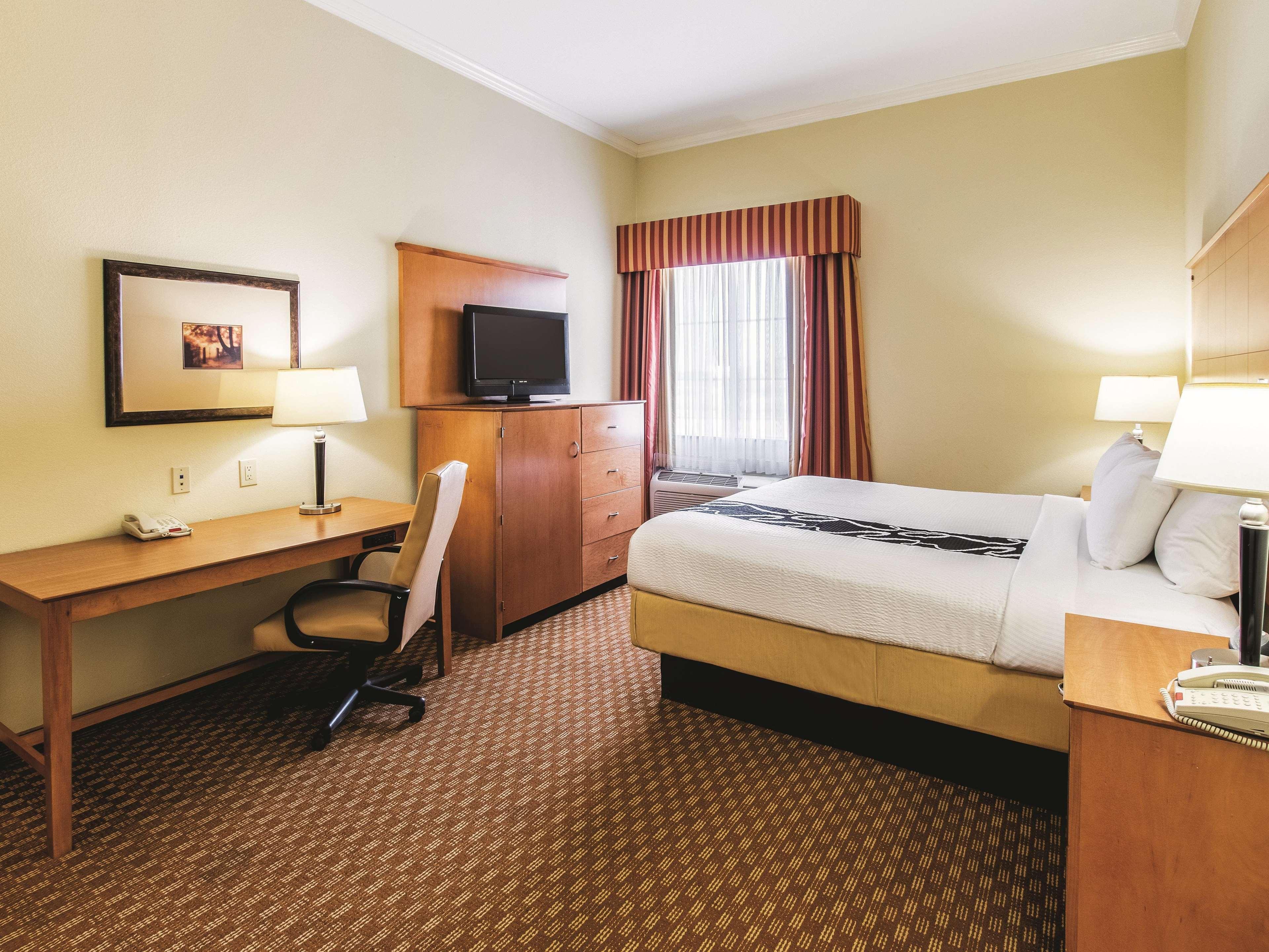 La Quinta By Wyndham Bridgeport Otel Dış mekan fotoğraf