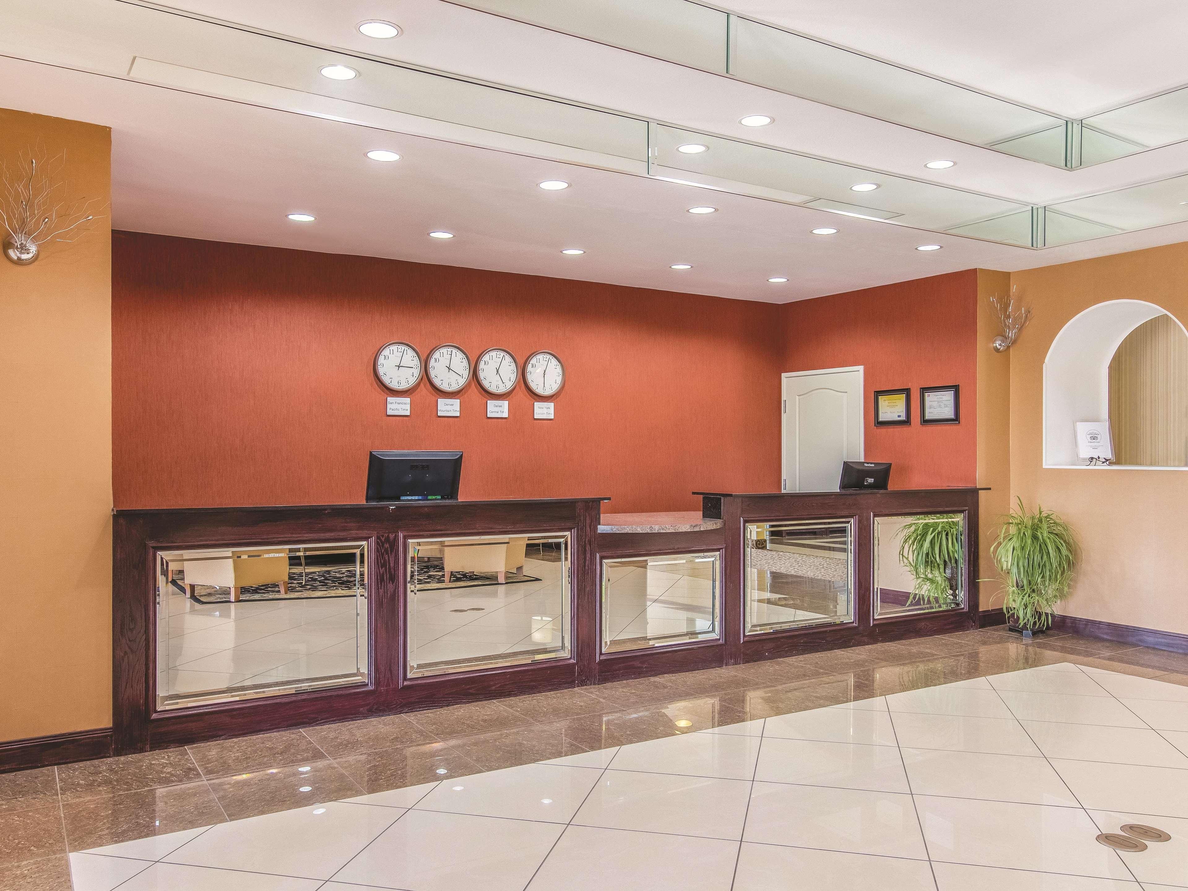 La Quinta By Wyndham Bridgeport Otel Dış mekan fotoğraf