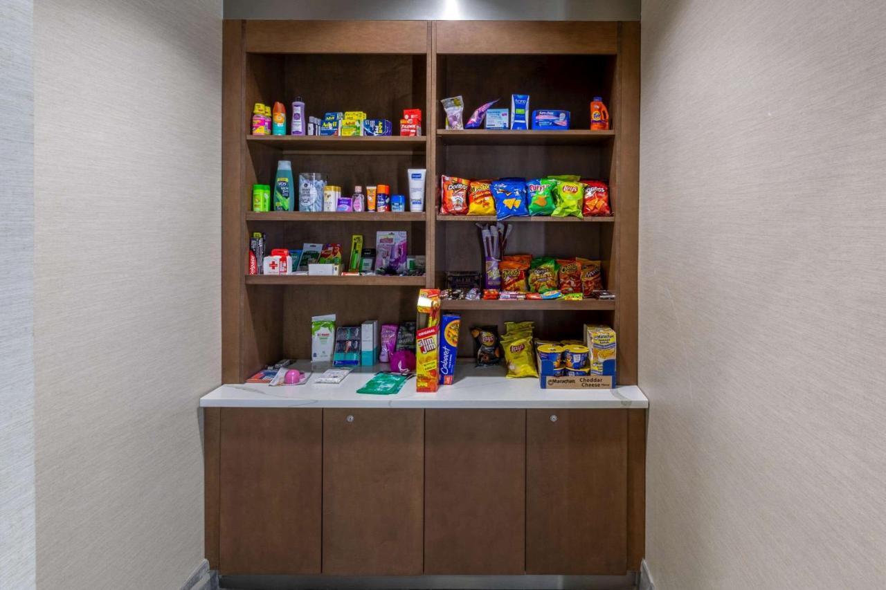 La Quinta By Wyndham Bridgeport Otel Dış mekan fotoğraf